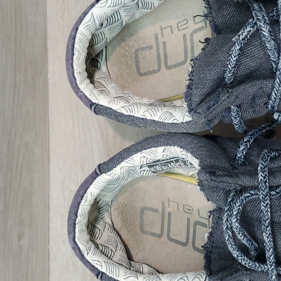 Hey Dude Mens Wally Chambray Blue Mirage Loafer Slip on shoes sz 10 - Picture 5 of 11